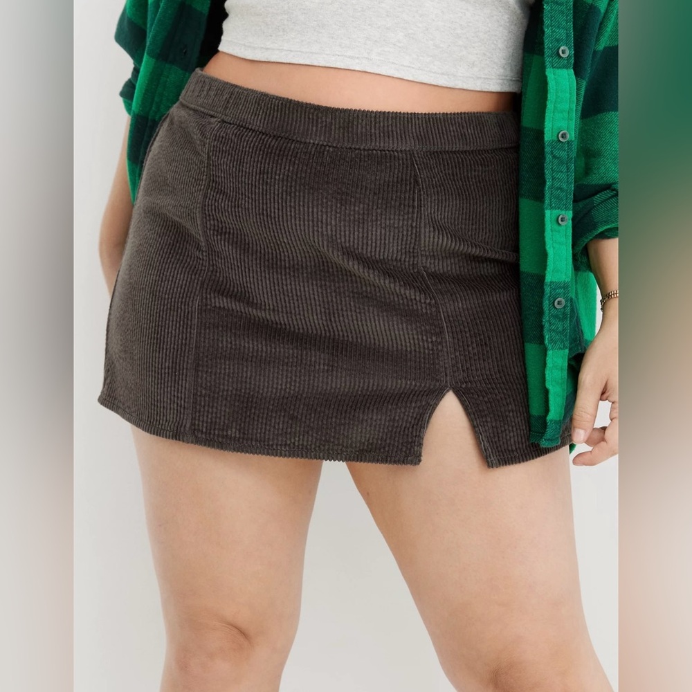 Aerie Corduroy Micro Mini Skirt Size Large